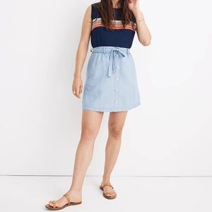 Madewell Denim Button-Front Tie Mini Skirt sz 4